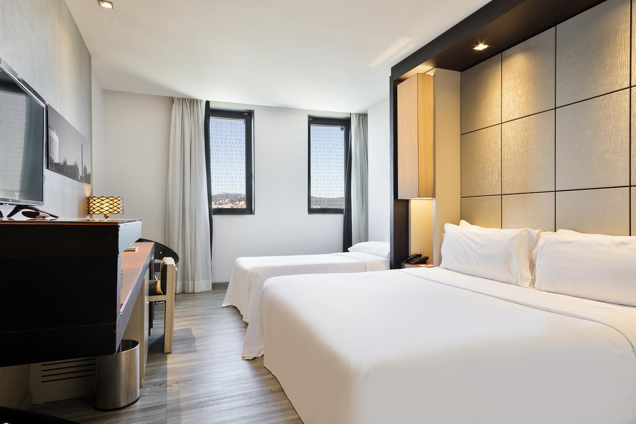 Hotel Barcelona Condal Mar Affiliated By Melia Luaran gambar