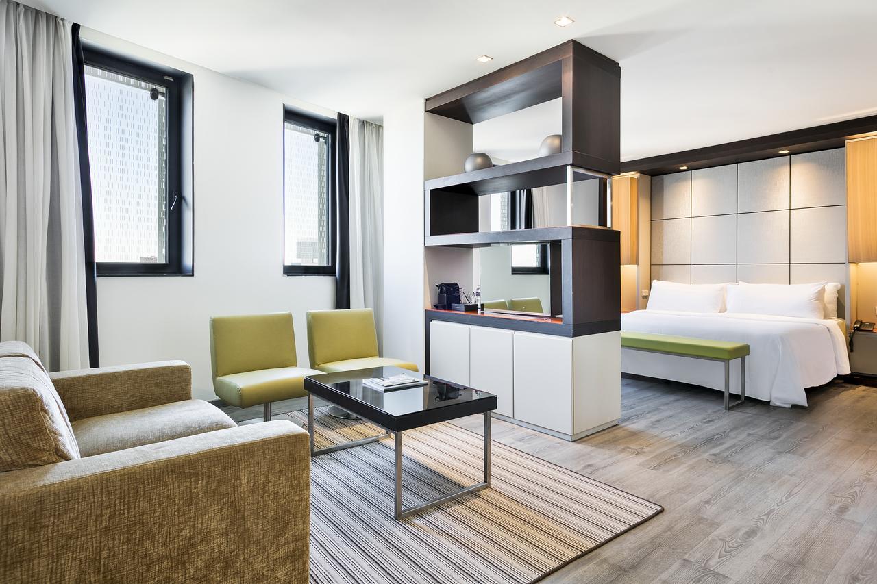 Hotel Barcelona Condal Mar Affiliated By Melia Luaran gambar
